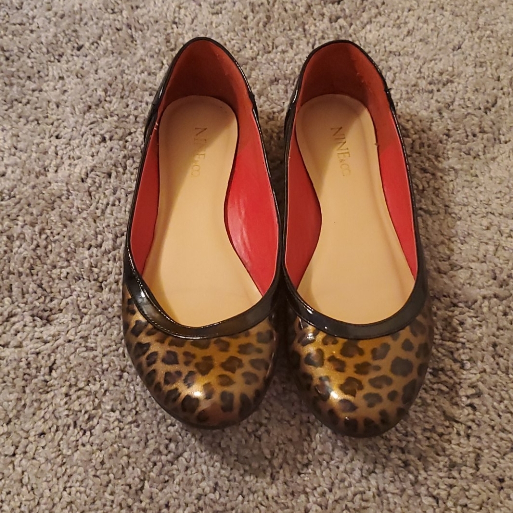 Slip on flats